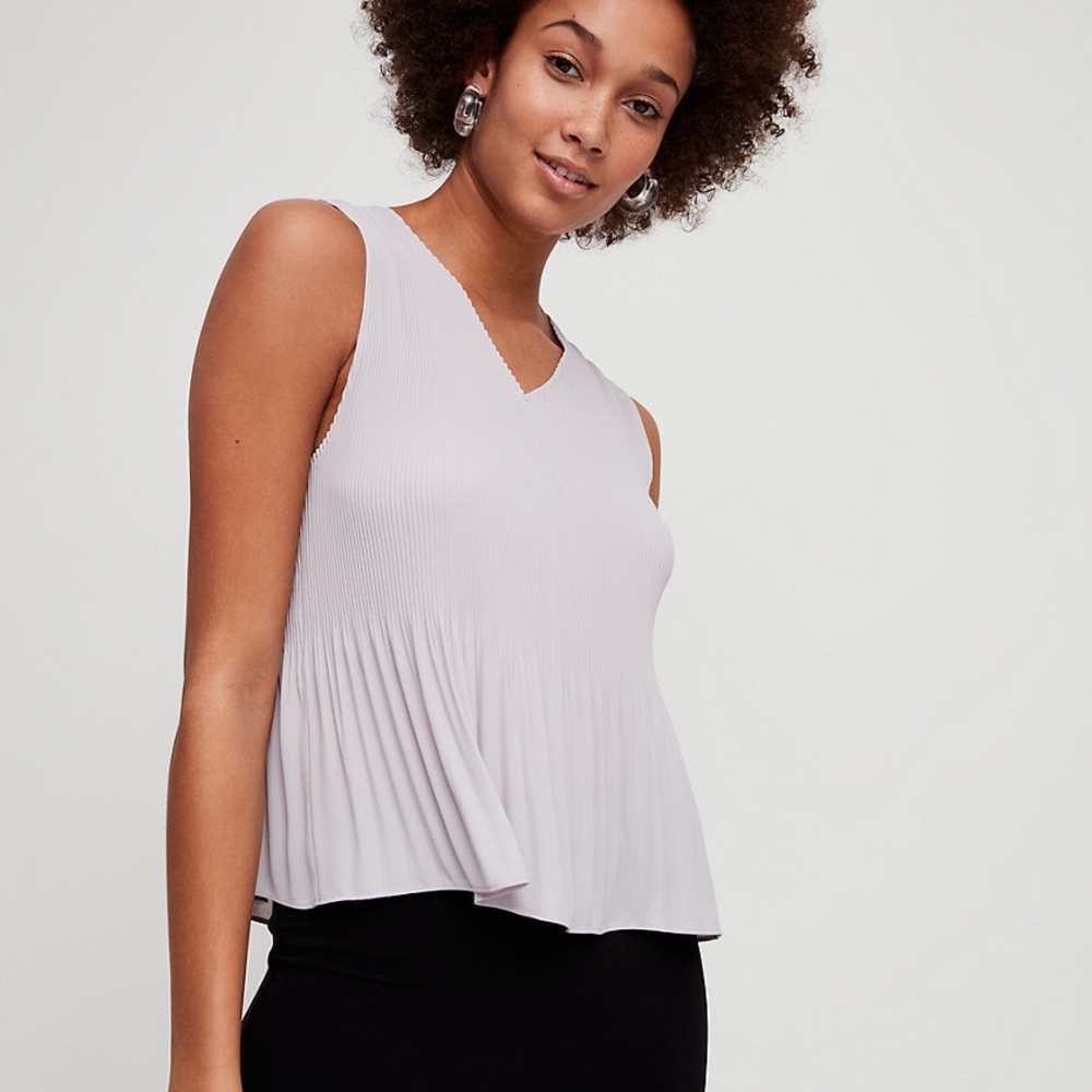Aritzia Babaton Damien Blouse Light Blue S